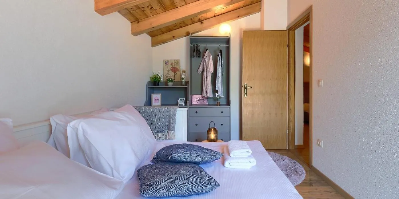 Holiday Home Ana Kanfanar 0*,  Croatia