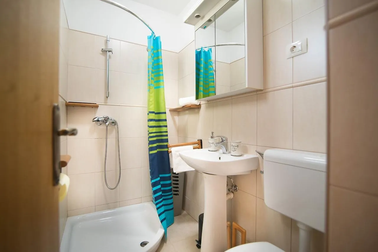 Holiday Home Ana Kanfanar Croatia